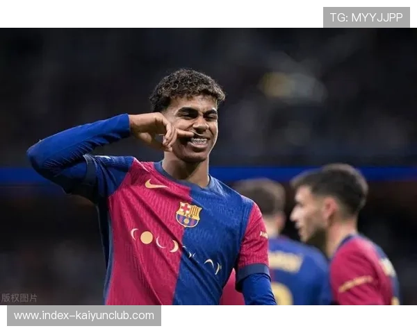 拉菲尼亚弧顶劲射巴萨终结战斗