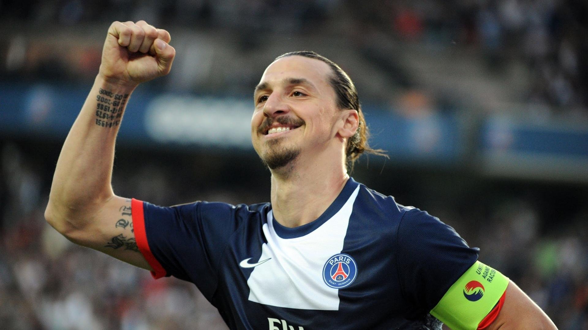 世界杯“门将出击失误合集”引发教练反思战术风险